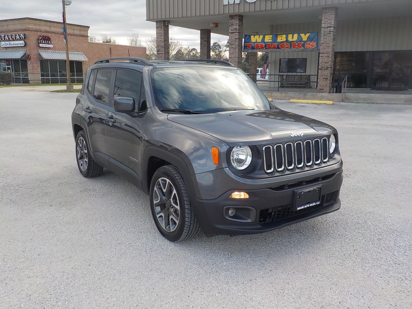 2018 Gray Jeep Renegade Latitude FWD (ZACCJABB8JP) with an 2.4L L4 DOHC 16V engine, 6M transmission, located at 1617 W Church Street, Livingston, TX, 77351, (936) 327-3600, 30.710995, -94.951157 - I love this body on these Renegade's - Photo#1